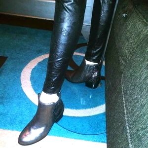 Women's ankle boots size 5